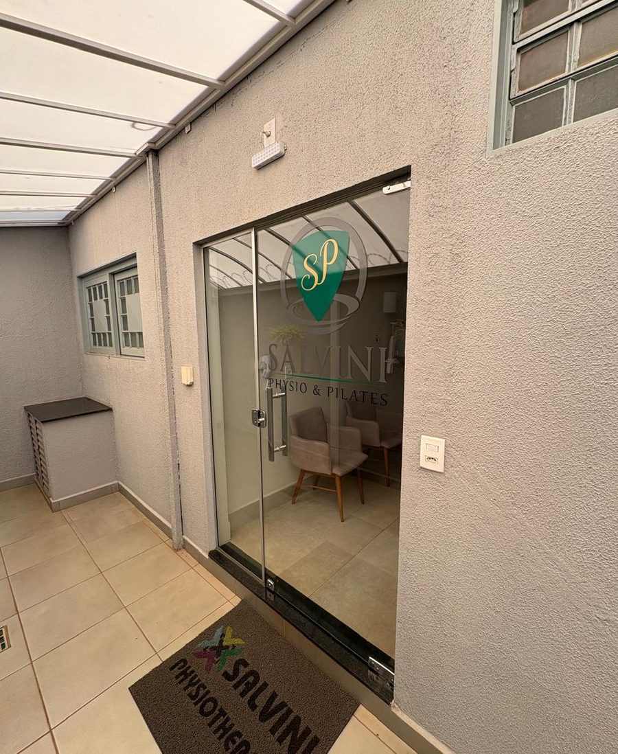Entrada da Clínica Salvini